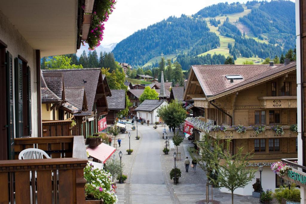 Sporthotel Victoria Gstaad Exteriér fotografie