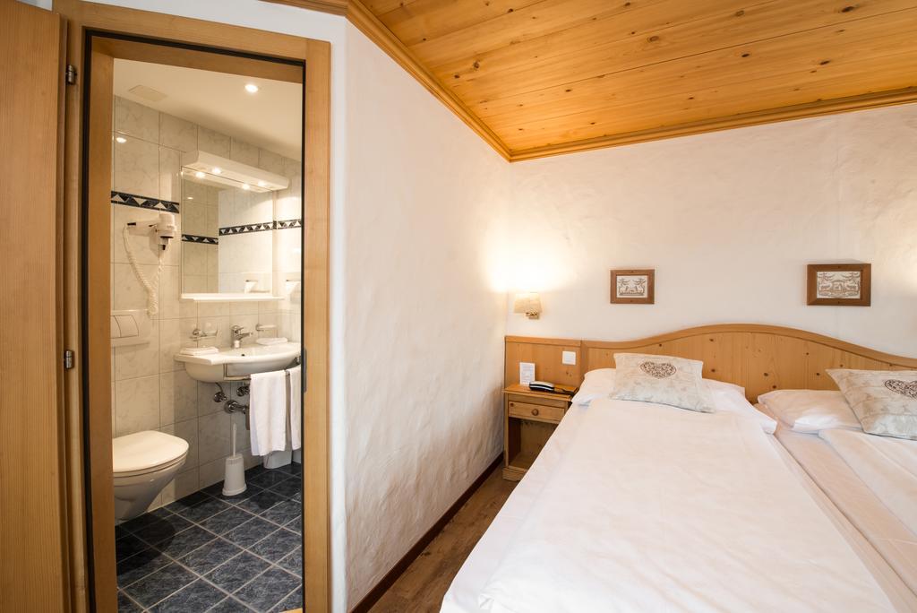 Sporthotel Victoria Gstaad Exteriér fotografie